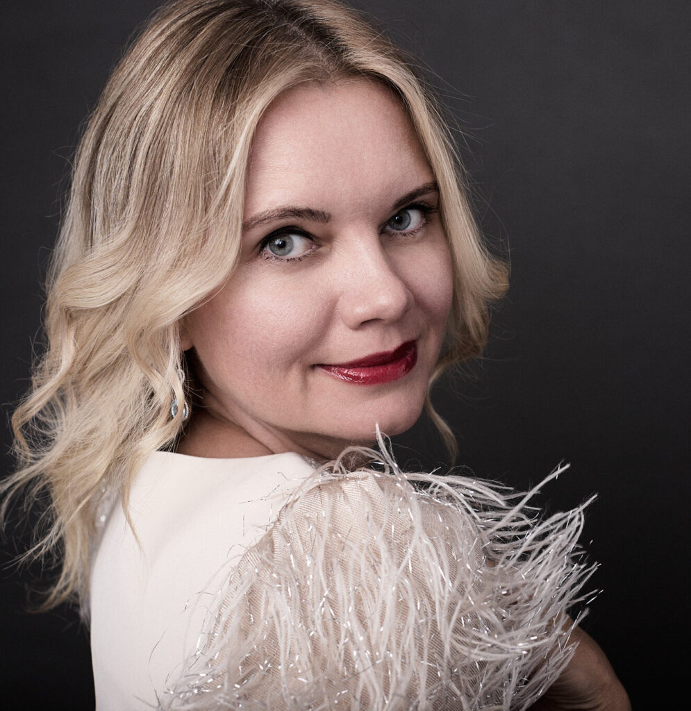 Luxury editorial portrait session in La Prairie | Portraits éditoriaux luxe La Prairie